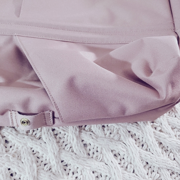 Herschel Supply Co. Weekender Country Women's Ash Rose Pink Tote Bag - Picture 2 of 15